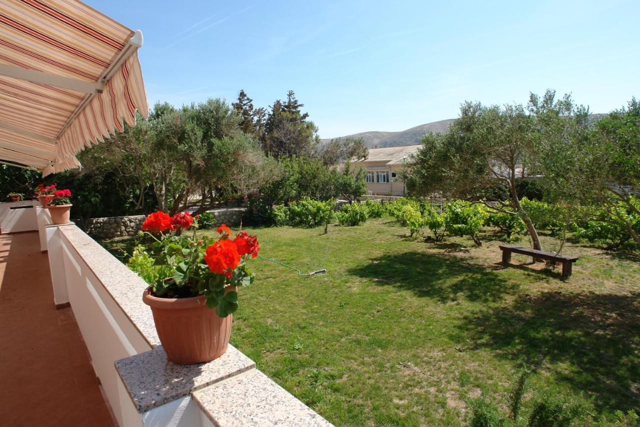 Apartments And Rooms With Parking Space Pag - 13060 Pag Town Exterior foto